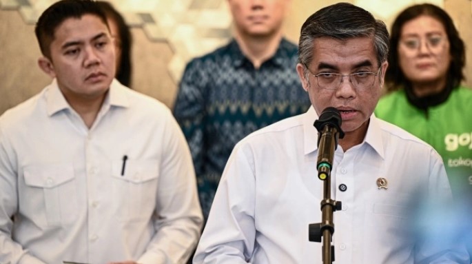 Menteri Ketenagakerjaan, Yassierli, memastikan WFH karyawan swasta tak bisa kurangi gaji dan tunjangan [Antara] 