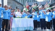Gubernur Kalimantan Tengah Agustiar Sabran menghadiri peringatan Hari Buruh Internasional (May Day) 2026 di Bundaran Besar Palangka Raya bersama unsur Forkopimda dan perwakilan serikat pekerja. (1/5/26)