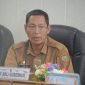 Staf Ahli Gubernur Kalteng Yuas Elko saat mengikuti Rapat Koordinasi Pengendalian Inflasi Tahun 2026 secara virtual dari Ruang Rapat Bajakah Kantor Gubernur Kalimantan Tengah. (5/5/26)