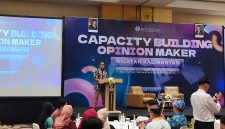 Deputi Kepala Perwakilan BI Provinsi Kalimantan Selatan Aloysius Donanto saat menyampaikan sambutan. (6/5/26)