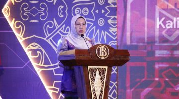 Asisten Administrasi Umum Setda Provinsi Kalimantan Tengah Sunarti saat menghadiri Diseminasi Laporan Perekonomian Provinsi Kalimantan Tengah di Aula Betang Hapakat Kantor Bank Indonesia Provinsi Kalimantan Tengah, Palangka Raya, Selasa (12/5/26).