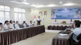 Pemerintah Provinsi Kalimantan Tengah melalui Dinas Perkebunan Provinsi Kalimantan Tengah menggelar Bimbingan Teknis Pendataan Perkebunan Sawit Rakyat Tahun 2026 di Aula Dinas Perkebunan Provinsi Kalimantan Tengah. Kegiatan tersebut bertujuan meningkatkan kapasitas petugas pendataan dalam penggunaan teknologi digital, pemetaan geospasial, dan verifikasi data perkebunan sawit rakyat. Rabu, (20/5/26).