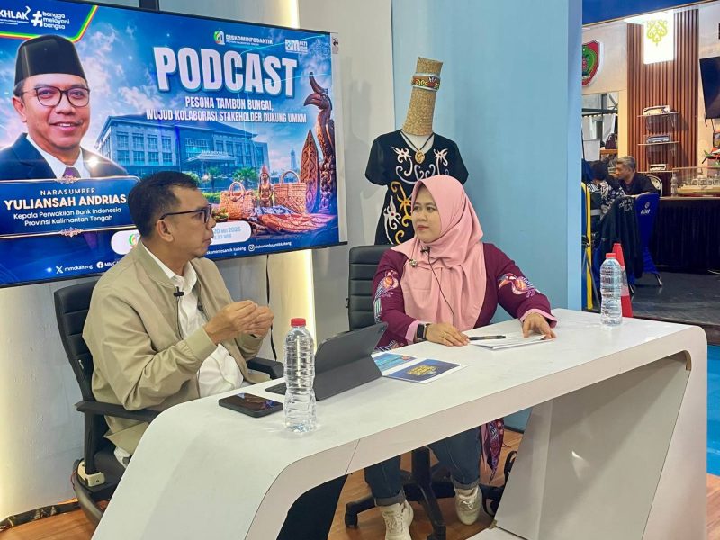 Kepala Perwakilan Bank Indonesia Provinsi Kalimantan Tengah, Yuliansah Andrias menyampaikan persiapan pelaksanaan Pesona Tambun Bungai 2026 saat Podcast Diskominfosantik Kalteng di arena GOR Indoor Serbaguna. Kegiatan tersebut akan digelar di Duta Mall Palangka Raya pada 29–31 Mei 2026 untuk mendorong pengembangan UMKM, ekonomi digital, dan ekonomi syariah di Kalimantan Tengah. Rabu (20/5/26)