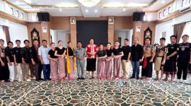 Bupati Heriyus forto bersama  dengan kontingen FBIM Murung Raya 2026, Sabtu (9/05/2026])