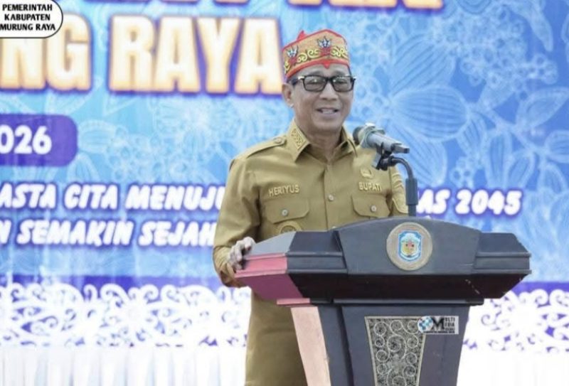 Bupati Mura Heriyus