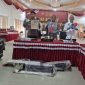 Kapolres Murung Raya AKBP Frangky F Monathen memimpin pers liris pengungkapan kasus pencurian, Sabtu (30/05/2026). (Foto : 1tulah.com)