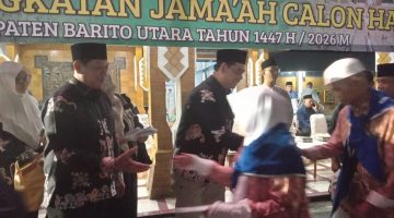 Foto Bupati Barito Utara, H. Shalahuddin, didampingi Wakil Bupati Felix Sonadie dan Sekretaris Daerah Drs. Muhlis