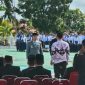 Wabup Mura Rahmanto Muhidin memimpin upacara Otda dan Hardiknas, Senin (4/05/2026) di halaman kantor Pemkab setempat. (Foto : 1tulah.com)