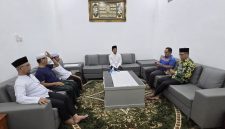 Foto rapat persiapan pelatihan Juru Sembelih Halal (Juleha) di Masjid Raya Shiratal Mustaqim