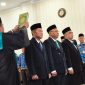 Foto H. Gogo Purman Jaya dipercaya menjadi Direktur Utama Perusda Batara Membangun, bersama Muhammad Idrus dan Rusiani