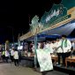 Foto Bupati Barito Utara H. Shalahuddin  Resmi Lepas Pawai Tanglong Malam Takbiran Iduladha 1447 Hijriah