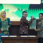 Penyerahan LHP oleh Bupati Heriyus kepala BPK RI perwakilan Kalreng dilaksanakan di Aula BPK RI di, Palangka Raya, Jumat (29/5/2026). (Foto : 1tulah.com)