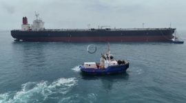 Kapal tanker super (VLCC) milik National Iranian Tanker Company (NITC), dilaporkan memasuki wilayah perairan Indonesia, setelah lolos dari blokade militer AS di Selat Hormuz. [Al Jazeera] 