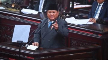 Presiden Prabowo Subianto menyampaikan pidato dalam Rapat Paripurna ke-19 DPR RI Masa Persidangan V Tahun Sidang 2025-2026 di kompleks Parlemen, Jakarta, Rabu (20/5/2026). [ANTARA FOTO/Rivan Awal Lingga/app/kye] 