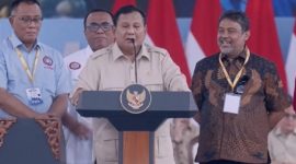 Tangkapan layar - Presiden Prabowo Subianto memberikan arahan saat Peringatan Hari Buruh Internasional di Monas, Jakarta, Jumat (1/5/2026). (ANTARA/YouTube/BPMI Sekretariat Presiden) 