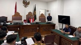 Sidang Praperadilan Andrie Yunus di Pengadilan Negeri Jakarta Selatan, Selasa (26/5/2026). (Suara.com/Dinda Pramesti K) 