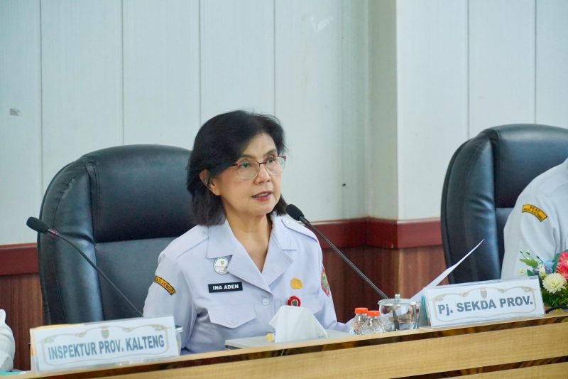 Pj. Sekda Kalimantan Tengah Linae Victoria Aden memimpin Rapat Koordinasi persiapan evaluasi Strategi Nasional Pencegahan Korupsi (Stranas PK) di Ruang Rapat Bajakah, Kantor Gubernur Kalteng, Rabu (3/6/26).