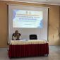Narasumber Diskominfosantik Provinsi Kalimantan Tengah, Rikah Mustika, memaparkan peran komunikasi publik dan literasi digital dalam mendukung kampanye Gerakan Masyarakat Hidup Sehat (GERMAS) pada kegiatan koordinasi dan pembinaan teknis Dinas Kesehatan Kabupaten/Kota di Bapelkes Provinsi Kalimantan Tengah, Rabu (3/6/26).