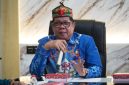 Staf Ahli Gubernur Kalimantan Tengah Bidang Pemerintahan, Hukum, dan Politik Darliansjah memimpin rapat pembahasan penawaran kerja sama antara Pemerintah Provinsi Kalimantan Tengah dan Pemerintah Provinsi Kalimantan Selatan di Ruang Rapat Biro Pemerintahan dan Otonomi Daerah, Kamis (4/6/26).