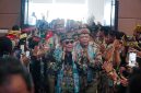 Gubernur Kalimantan Tengah Agustiar Sabran mengajak generasi muda Dayak untuk terus menjaga persatuan, melestarikan budaya, dan berkontribusi aktif dalam pembangunan daerah saat menghadiri peringatan HUT ke-16 Gerdayak Indonesia di Palangka Raya. (6/6/26)
