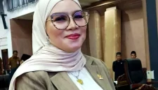 Foto Anggota DPRD Barito Utara, Sri Neni Trianawati