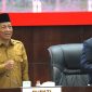 Bupati Murung Raya Heriyus menghadiri Rapat Paripurna Ke-4 Masa Sidang II Tahun 2026 yang digelar DPRD Kabupaten Murung Raya di Ruang Rapat Paripurna DPRD, Senin (22/6/2026) malam.