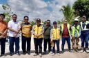 Komisi IV DPRD Kalteng saat melaksanakan kegiatan reses dan survei lapangan di Desa Pararapak, Kabupaten Barito Selata, belum lama ini. Foto:Istimewa