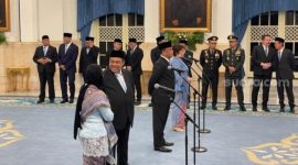 Resmi Prabowo Angkat Said Iqbal jadi Penasihat Presiden dan Nanik S Deyang Sebagai Pemimpin BGN (Suara.com/Novian) 