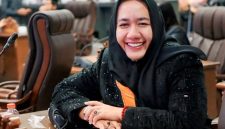 Foto Anggota DPRD Barito Utara, Rosi Wahyuni