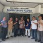 BERTEMU: Komisaris Utama PT Banama Tingang Makmur, M. Hasanuddin Noor, dan Direktur Utama PD Batara Membangun, H. Gogo Purman Jaya saat foto bersama, Selasa(2/6/2026) foto.HMS