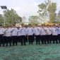 Foto Bupati Barito Utara, H. Shalahuddin, bersama Wakil Bupati Felix Sonadie Y. Tingan dan didampingi Sekretaris Daerah Drs. Muhlis, menghadiri secara langsung apel pagi