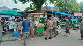 Foto Satuan Polisi Pamong Praja (Satpol PP) Kabupaten Barito Utara kembali melaksanakan patroli harian rutin