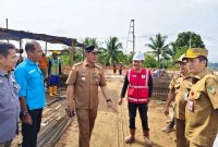 Bupati Shalahuddin saat sidak di PDAM Barito Utara, Selasa(23/6/26). Foto. Dadang