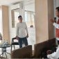 Suasana diskusi yang menghadirkan mantan aktivis 1998 yang kini berada di lingkar kekuasaan, Budiman Sudjatmiko di Semarang, Jumat (12/6/2026). 