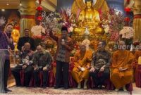 Menteri Agama RI Nasaruddin Umar alias Gus Umar menghadiri perayaan Hari Tri Suci Waisak 2570 T.B. di Wihara Ekayana Arama Indonesia Buddhist Centre, Duri Kepa, Jakarta Barat, Minggu 31 Mei 2026. [Istimewa] 