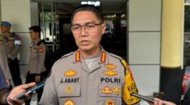 Ilustrasi Kombes Jules Abraham Abast. Kabid Humas Polda Jatim Kombes Jules Abraham Abast menanggapi kabar miring dugaan keterlibatan dua oknum perwira Polda Jatim dalam jaringan narkoba internasional. [ANTARA/Rubby Jovan] 