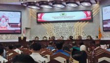 Dewan Perwakilan Rakyat Daerah (DPRD) Provinsi Kalimantan Tengah menggelar Rapat Paripurna Ke-3 Masa Persidangan III Tahun Sidang 2026 di Ruang Rapat Paripurna DPRD Kalteng, Kamis (25/6/2026).Foto:1tulah.com