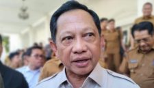 Menteri Dalam Negeri (Mendagri) RI Tito Karnavian. [Dok. Antara/ Muhammad Zulfikar] 