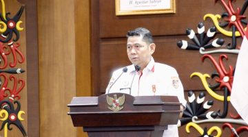 Kepala Biro Kesejahteraan Rakyat Setda Provinsi Kalimantan Tengah Rus`ansyah membuka kegiatan Koordinasi dan Sinkronisasi Kebijakan Kesejahteraan Rakyat Bidang Kebudayaan Tahun 2026 di Aula Eka Hapakat, Kantor Gubernur Kalimantan Tengah. Kegiatan ini menjadi langkah strategis dalam memperkuat kelembagaan Kedamangan dan melestarikan budaya serta hukum adat Dayak di Kalimantan Tengah. Rabu (1/7/2026).