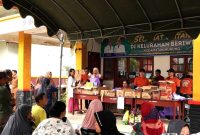 Pemkab Mura melalui Dinas Ketahanan Pangan menggelar Gerakan Pangan Murah di halaman Kantor Kelurahan Beriwit, Kecamatan Murung, Senin (8/6/2026).