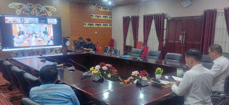 Sosialisasi pengusulan calon penerima Program BSPS Tahun 2026 secara virtual dari Aula A Setda Kantor Bupati Murung Raya, Rabu (1/7/2026).