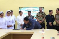 Heriyus saat menghadiri acara serah terima pengelolaan pendidikan dari Kongregasi Kasih Yesus dan Maria, Bunda Pertolongan Baik (KYM) kepada Yayasan Filia Gracia Murung Raya, yang selanjutnya diteruskan kepada Kongregasi Suster-Suster Jesus Maria Josep (SJMJ), Sabtu (4/7/2026) di Puruk Cahu