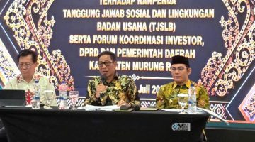 Pemkab Mura melaksanakan Dialog Publik Ranperda tentang Tanggung Jawab Sosial dan Lingkungan Badan Usaha (TJSLB) serta Forum Koordinasi Investor, DPRD, dan Pemerintah Daerah Kabupaten Murung Raya di Grand Mercure Jakarta, Kamis (16/7/2026). (FOTO : Diskominfo SP Mura)
