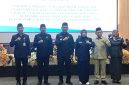 FOTO BERSAMA USAI PARIPURNA 