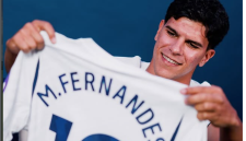 Mateus Fernandes Diklaim Teken Kontrak 5 Tahun di Tottenham. Instagram @spursofficial
