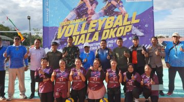 Turnamen Kejuaraan Bola Voli Piala Bergilir DKOP  Murung Raya dalam rangka Pekan Olahraga Kecamatan (PORCAM) Tahun 2026 di Kecamatan Laung Tuhup, Rabu (1/7/2026).