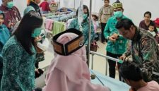 Foto Wakil Bupati Barito Utara sekaligus Ketua Pelaksana Tim Percepatan Penurunan Stunting (TPPS) Kabupaten Barito Utara, Felix Soenadi Y. Tingan, dengan melakukan kunjungan langsung ke RSUD