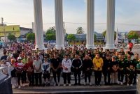 Foto Bupati Barito Utara H. Shalahuddin secara resmi melepas kontingen Olimpiade Olahraga Siswa Nasional (O2SN) Tahun 2026
