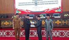 Pemkab Murung Raya Serahkan KUA-PPAS APBD 2027, Senin (13/07/2026) (Foto : 1tulah.com)