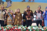 Foto Ketua Dewan Perwakilan Rakyat Daerah (DPRD) Kabupaten Barito Utara, Hj. Mery Rukaini menghadiri sekaligus menyatakan dukungan penuh pada peringatan Hari Anak Nasional (HAN)